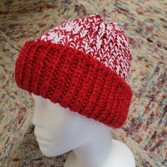 Hand Crafted unisex rib knit winter beanie hat size Adult medium to large - Picture 4 of 9